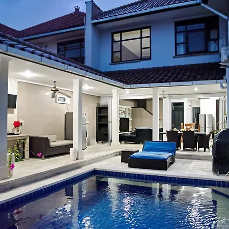 4 Bedroom Villa Kuta Regency B10