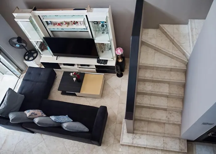 4 Bedroom Regency B10 * Kuta (Bali)