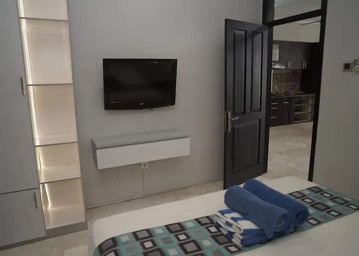 Villa 4 Bedroom Regency B10 *