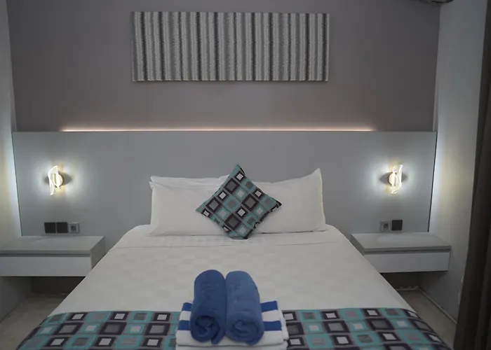 4 Bedroom Regency B10