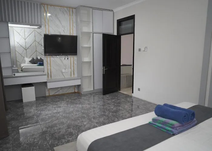 4 Bedroom Regency B10 Villa